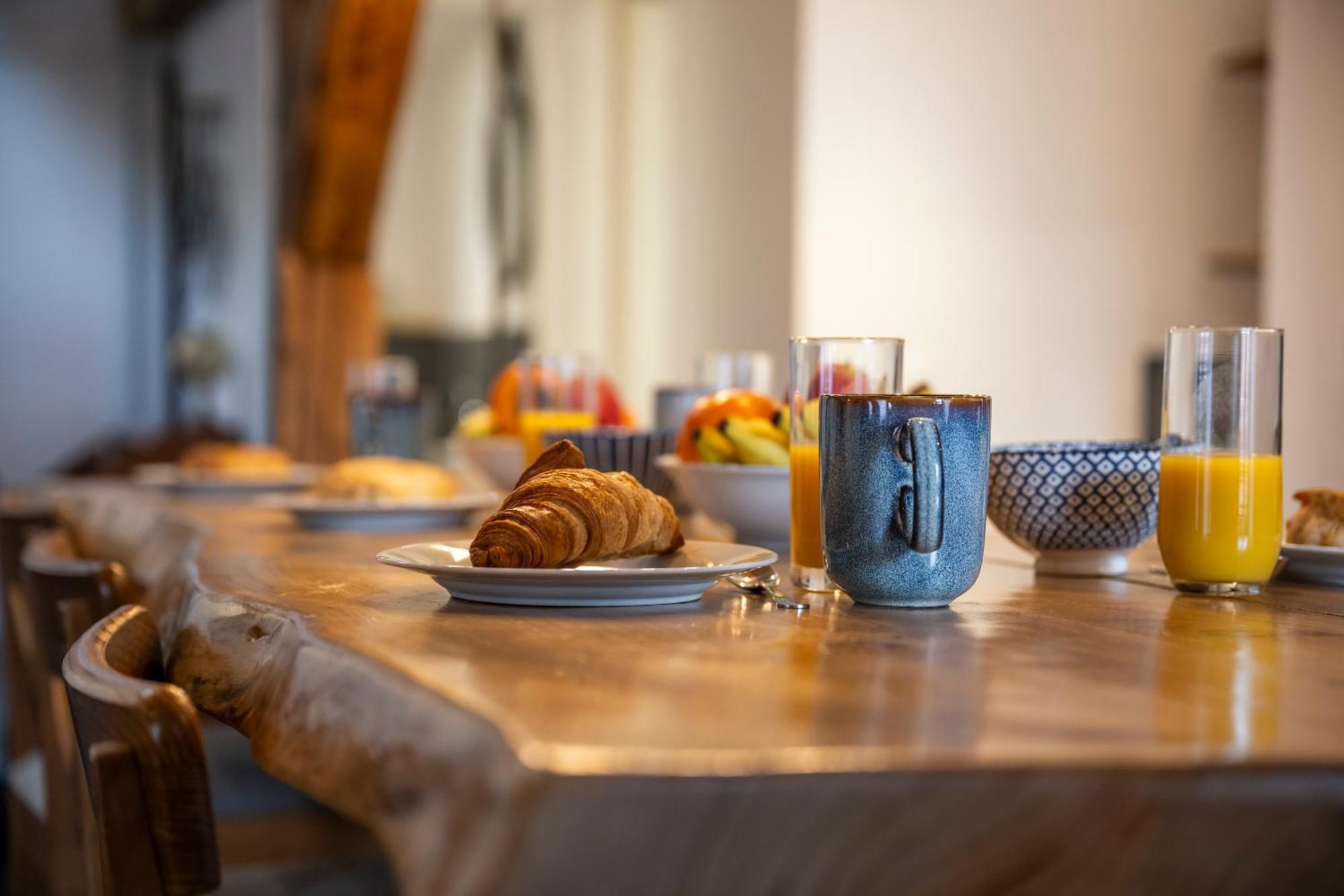 Superbe Loft - Situ Sur La Place Centrale Barcelonnette Exteriör bild