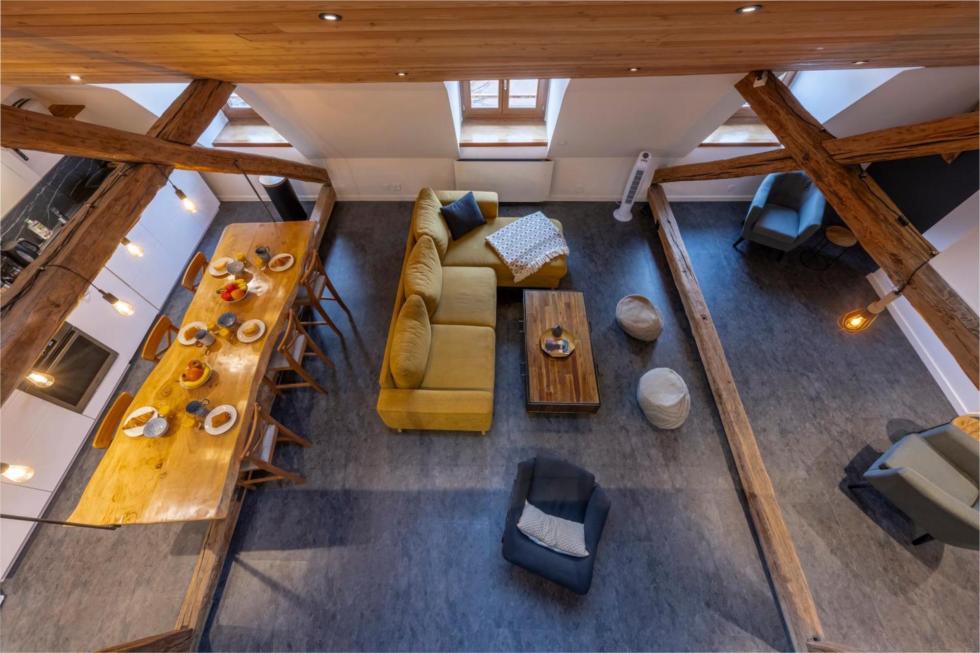 Superbe Loft - Situ Sur La Place Centrale Barcelonnette Exteriör bild